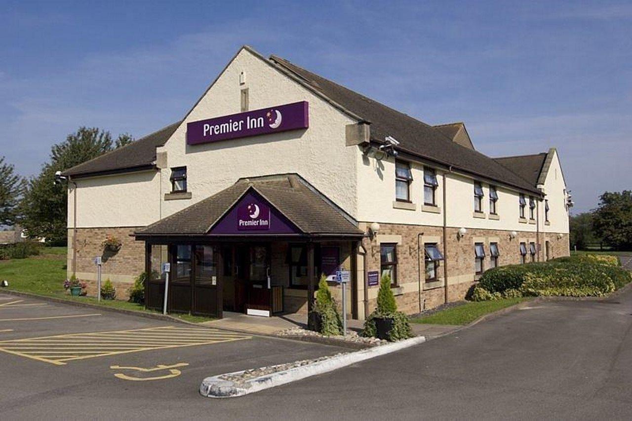 Premier Inn Gloucester Exterior photo