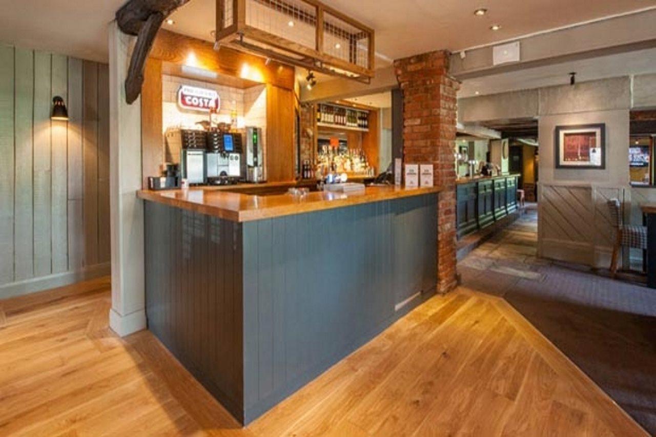 Premier Inn Gloucester Exterior photo