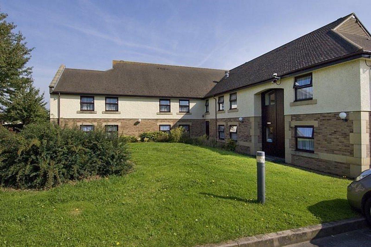 Premier Inn Gloucester Exterior photo